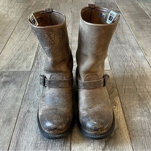 Frye Engineer Women’s Boots Brown Leather Buckle Strap 774007